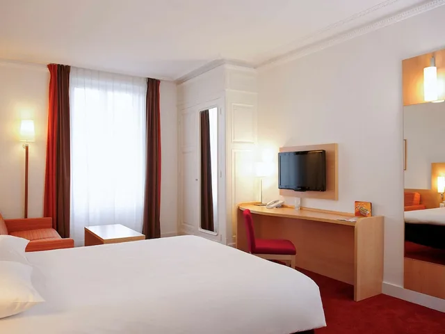 غرفة سوبيريور بسرير مزدوج مع أريكة، Ibis Lyon Centre Perrache Hotel 1/8