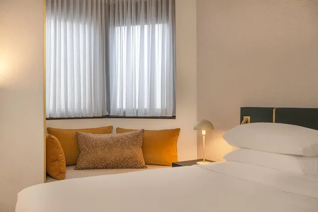 غرفة بسرير كوين، Hyatt Centric Reims 3/9