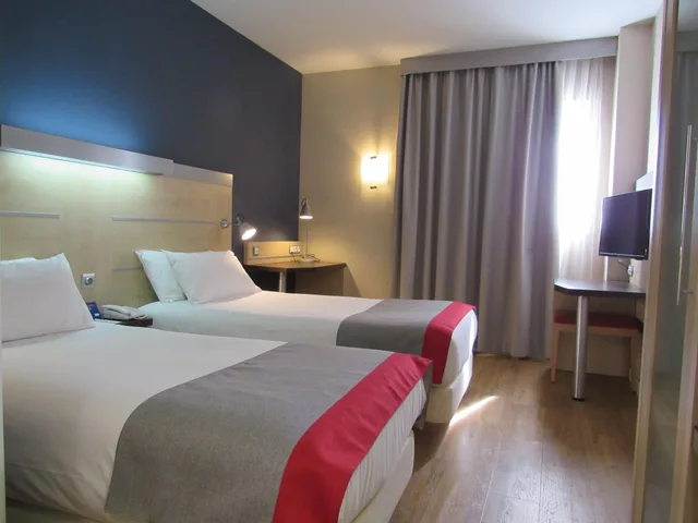 غرفة قياسية، HOLIDAY INN EXPRESS MADRID - ALCORCON 2/3