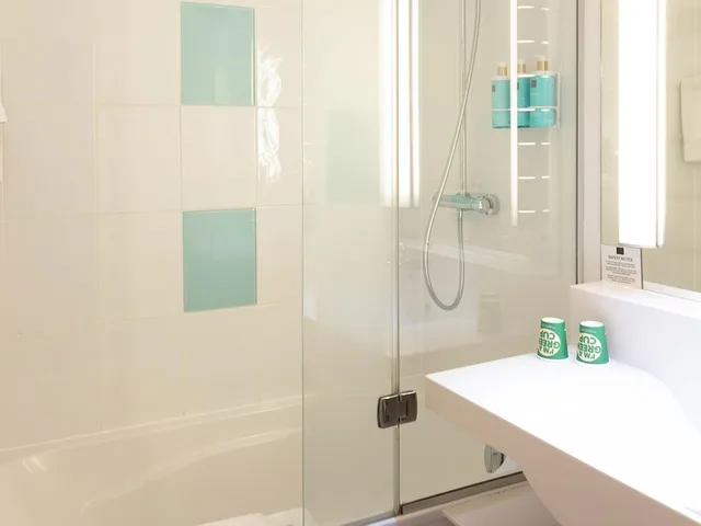 غرفة تنفيذية بسرير كوين مع أريكة، NOVOTEL MANCHESTER WEST 8/8