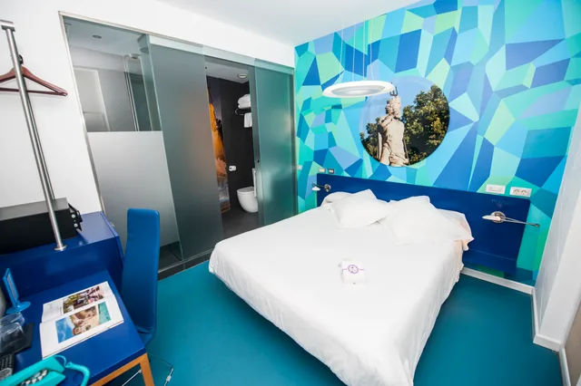 Standard, Double Bed, Posada Del Dragon 3/9