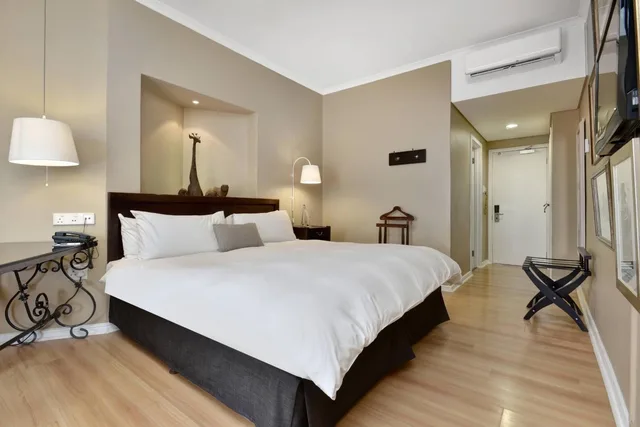 غرفة بسرير كينج، Protea Hotel Nelspruit 8/18