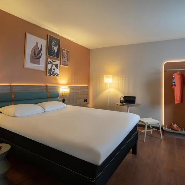 غرفة قياسية بسرير مزدوج، Ibis Golfe De Saint Tropez 4/10