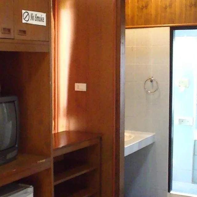 غرفة ديلوكس بسرير مزدوج بإطلالة على الحديقة، Utopia Resort 6/6