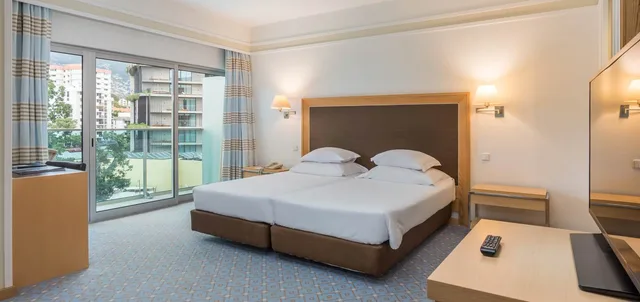 غرفة عائلية، Pestana Carlton Madeira 1/3
