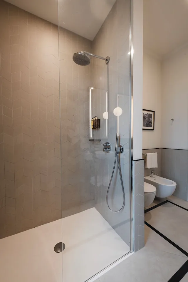 Grand, Canal, Junior Suite, King Bed, Sofa، H10 Palazzo Canova 4/4