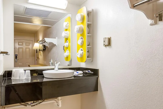 غرفة رباعية، Motel6 Mesa, AZ - North 10/10