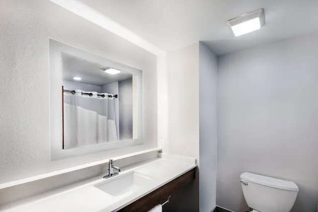 غرفة بسريرين كوين، Holiday Inn Express Hotel Suites Vidor South 3/3