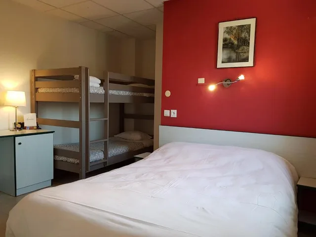 غرفة قياسية رباعية، HOTEL LE SAINT VINCENT 1/1