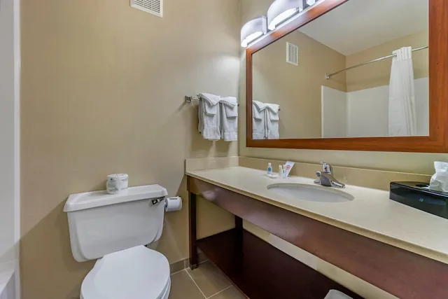 جناح بسريرين كينج مع أريكة، Comfort Inn Kennewick Richland WA 5/5