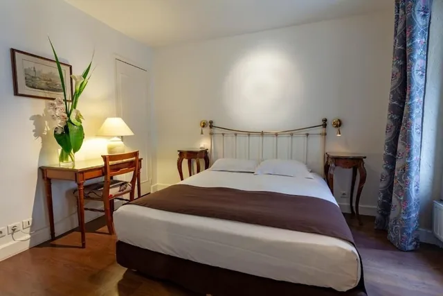 Superior, King Bed, HOTEL ATLANTIS SAINT GERMAIN DES PRES 3/6