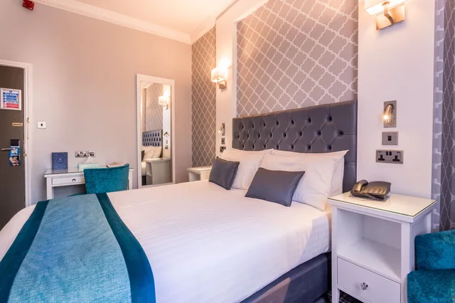 Carlton, Classic, Double Bed, Annex، Cairn Hotel Newcastle Upon Tyne 1/7
