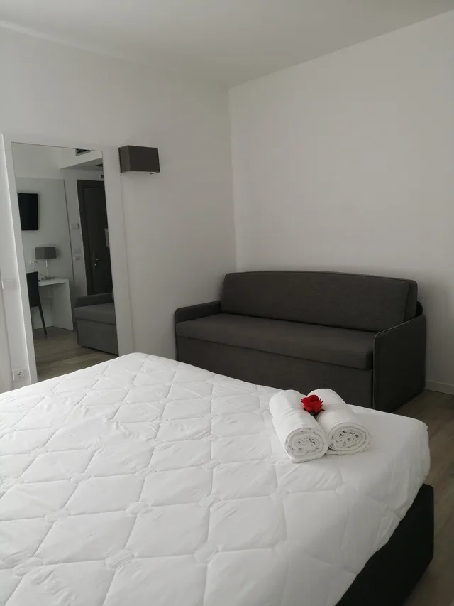 Deluxe, Queen Bed, Partial Sea View, Hotel Columbia &amp; Ninfea 7/9