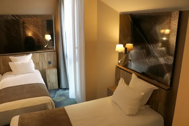 غرفة ثلاثية بثلاثة أسرّة، Le Saint Aubert Hotel 4/6