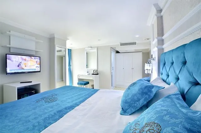 غرفة قياسية بسرير كوين، Glamour Hotel 5/5