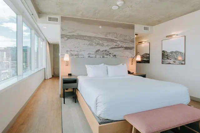 Expanded, Standard, King Bed, City View, Hotel Indigo Denver Downtown - Union Station, an IHG Hotel 2/10