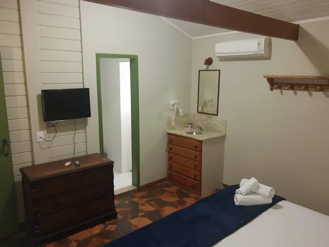 2 Bedrooms, Loft, Double and Twin Beds, Annex, Hotel Vila Bavaria 6/8