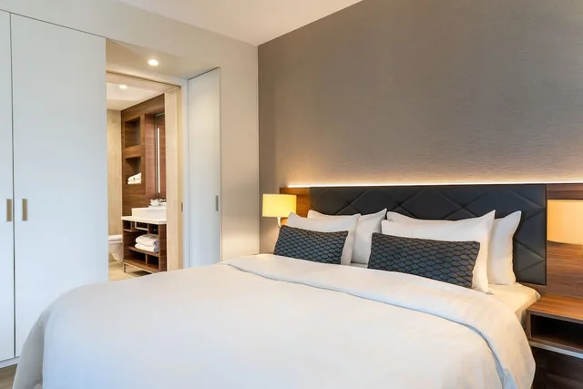 Deluxe, Suite, Double Bed, ELEMENT AMSTERDAM 1/5