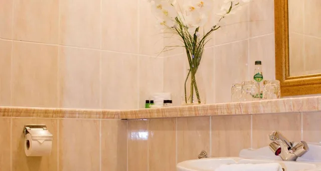 غرفة كلاسيكية رباعية بسرير مزدوج، Blarney Woollen Mills Hotel, BW Signature Collection 3/3