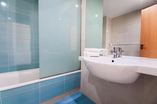 Room, Double Bed, No Terrace, Small, Fontana Plaza 1/2