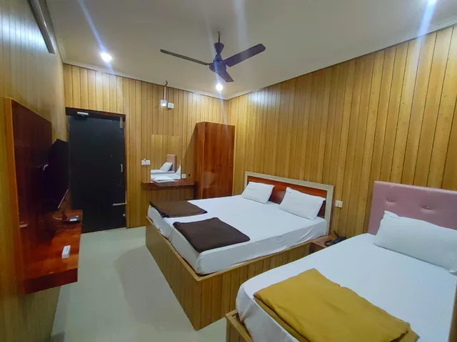 Room, Triple, Hotel Govind Heights 2/2