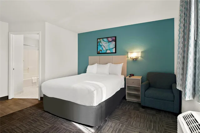 جناح بسرير كوين لذوي الإعاقة، MainStay Suites Salt Lake City Fort Union 1/3