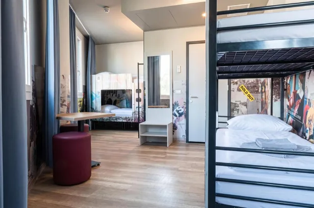 Private, 8 Beds, 4 Bunk Beds، a&o Hostel Venezia Mestre 1/2