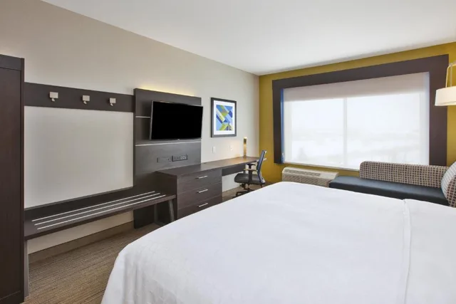 جناح استوديو بسرير كوين مع أريكة، Staybridge Suites Auburn Hills 1/2