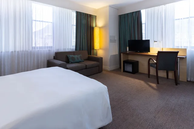 غرفة قياسية بسريرين منفصلين للمدخنين، HOLIDAY INN EXPRESS CAPE TOWN CITY CENTRE 4/10