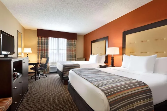 غرفة بسريرين كوين لذوي الإعاقة، Country Inn & Suites By Radisson Evansville IN 1/2