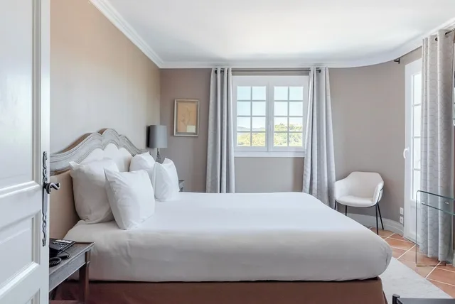غرفة سوبيريور بسرير مزدوج أو سريرين منفصلين بحوض استحمام، Maison Berard 3/6