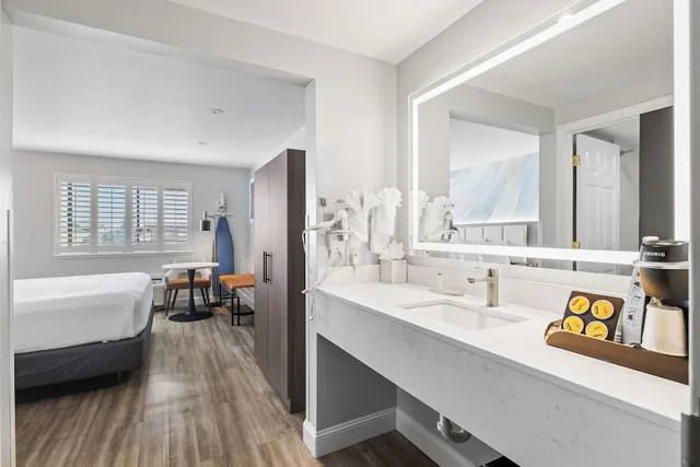 غرفة قياسية بسرير كينج، Hotel Skye San Bruno 6/6