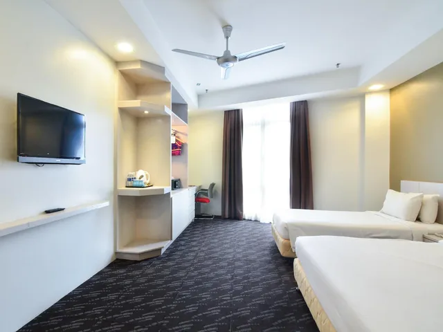 Suite Family, Palette KL Sentral Station Formerly Scott Hotel 1/1