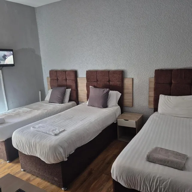غرفة ثلاثية بحمام خاص، Assheton Arms Hotel 1/3
