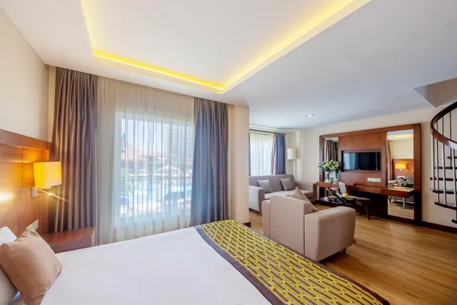 فيلا سوبيريور، Salamis Bay Conti Resort and Casino 1/10