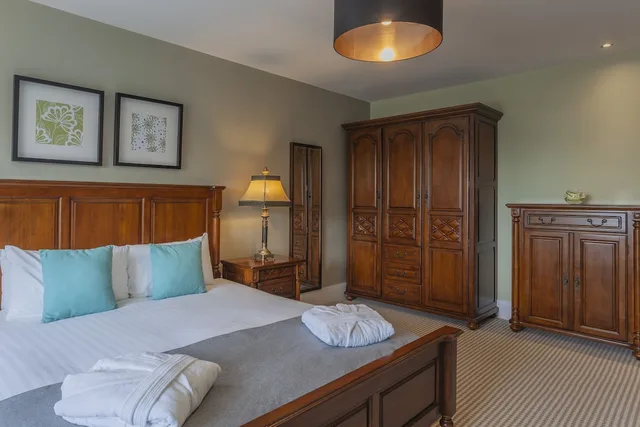 غرفة تنفيذية بسرير كينج، Glenroyal Hotel & Leisure Club 3/8