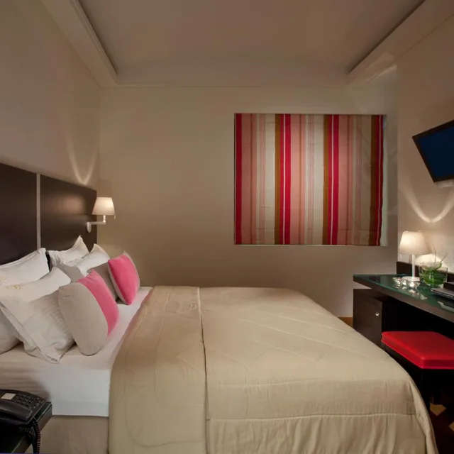 Standard, Double or Twin Bed, O and B Athens Boutique Hotel 3/10