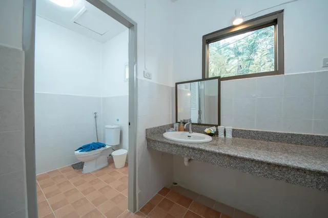 Bungalow, Beach Front, Bay Beach Resort 9/9
