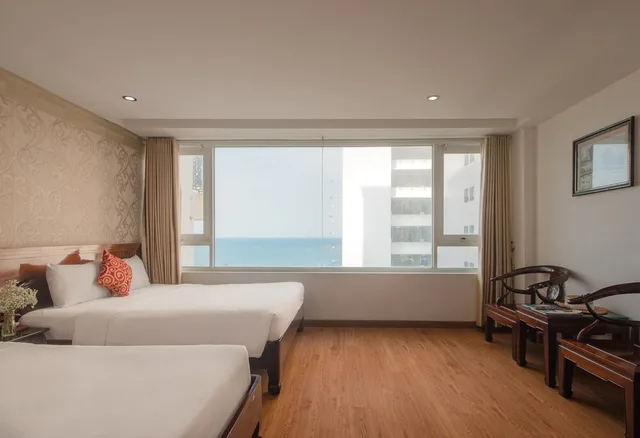 غرفة ديلوكس رباعية بسريرين كوين، Le Solei Hotel Nha Trang 7/8