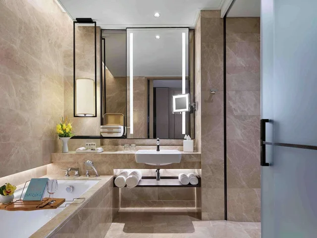 Heritage, Premium, Luxury, Twin Beds, 2 Queen Beds, with View، Sofitel Singapore City Centre 4/6