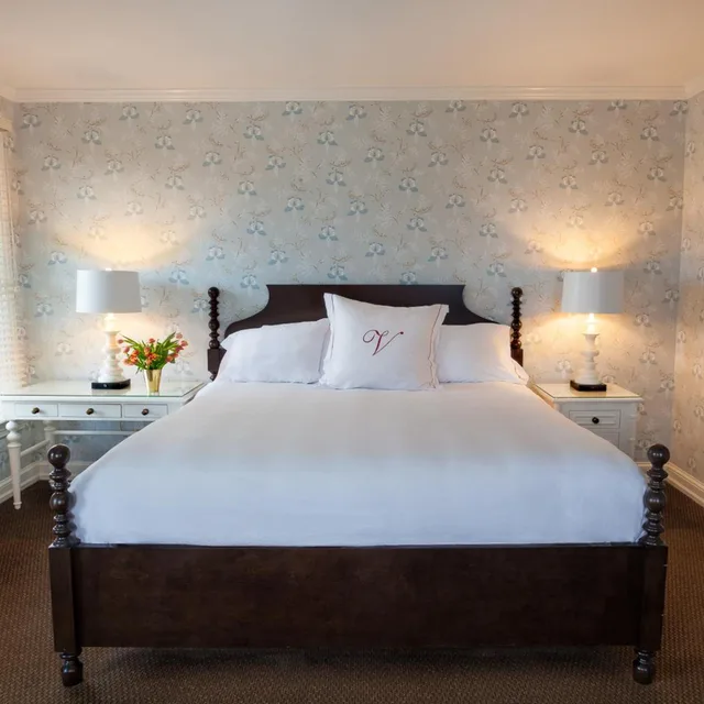 غرفة سوبيريور بسرير كينج، Virginia Hotel 2/2