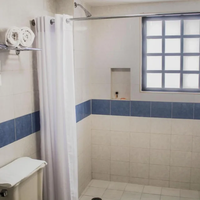 غرفة مفردة، Hotel Mucara 2/2