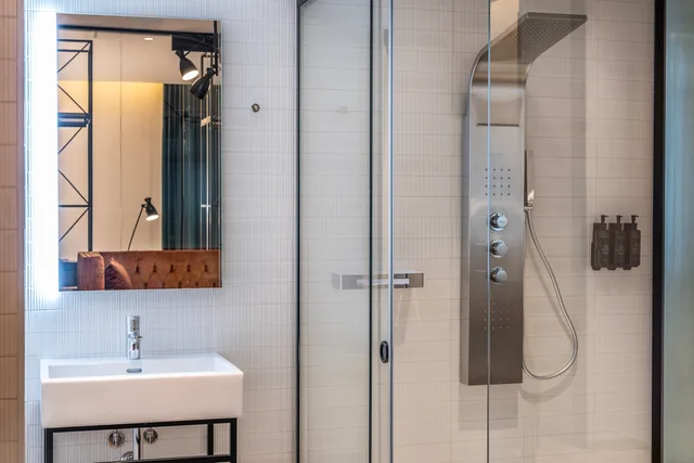 Axel, Junior Suite, Single, Axel Hotel Bilbao - Adults Only 2/3