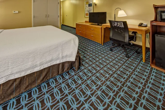 غرفة قياسية بسريرين كوين لذوي الإعاقة، Fairfield Inn & Suites by Marriott Memphis Olive Branch 4/8