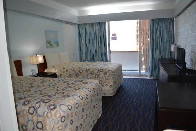 غرفة بسرير مزدوج، Padre South Hotel On The Beach 1/4