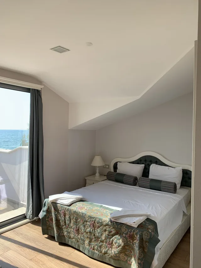 غرفة اقتصادية بسرير كوين مع أريكة، Daphne Residence 4/10