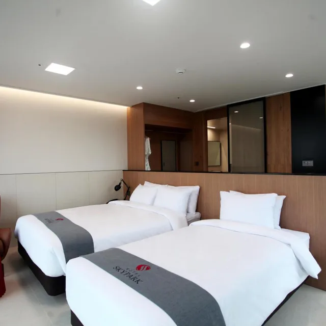غرفة ديلوكس ركنية بسريرين منفصلين، Hotel Skypark Daejeon I 2/6
