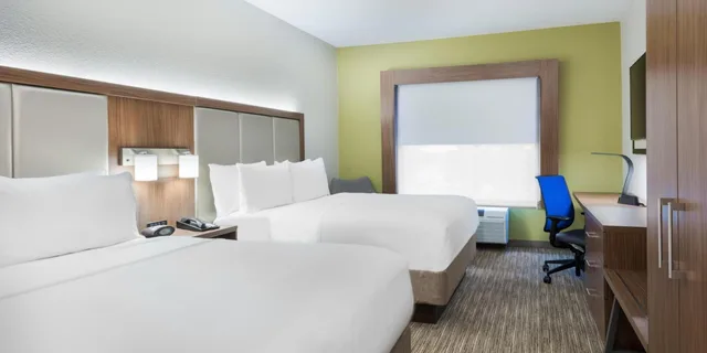 جناح لذوي الإعاقة، Holiday Inn Express & Suites Heath - Newark 4/5