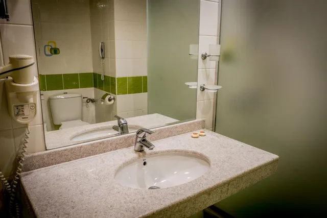 غرفة بسرير مزدوج أو سريرين منفصلين بإطلالة على البحر، Hotel Gergana All Inclusive 9/10