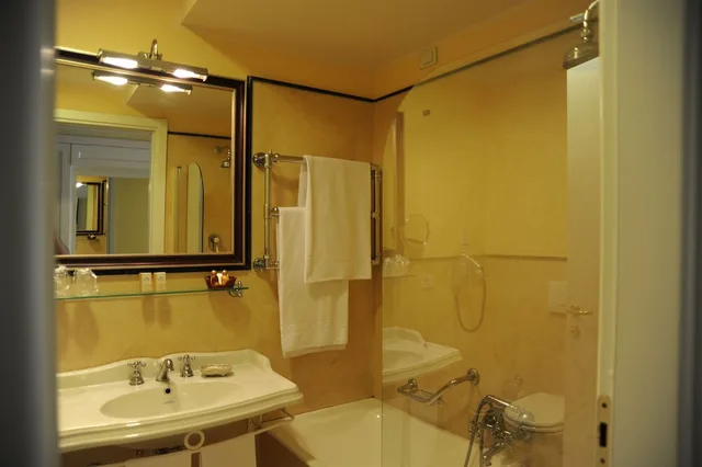 غرفة سوبيريور ثلاثية، Hotel Villa Daphne 4/5